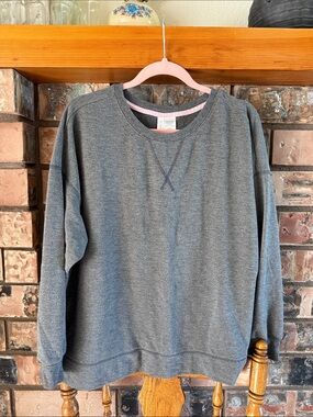 Women's Crewneck Pullover Sweatshirt - Gray